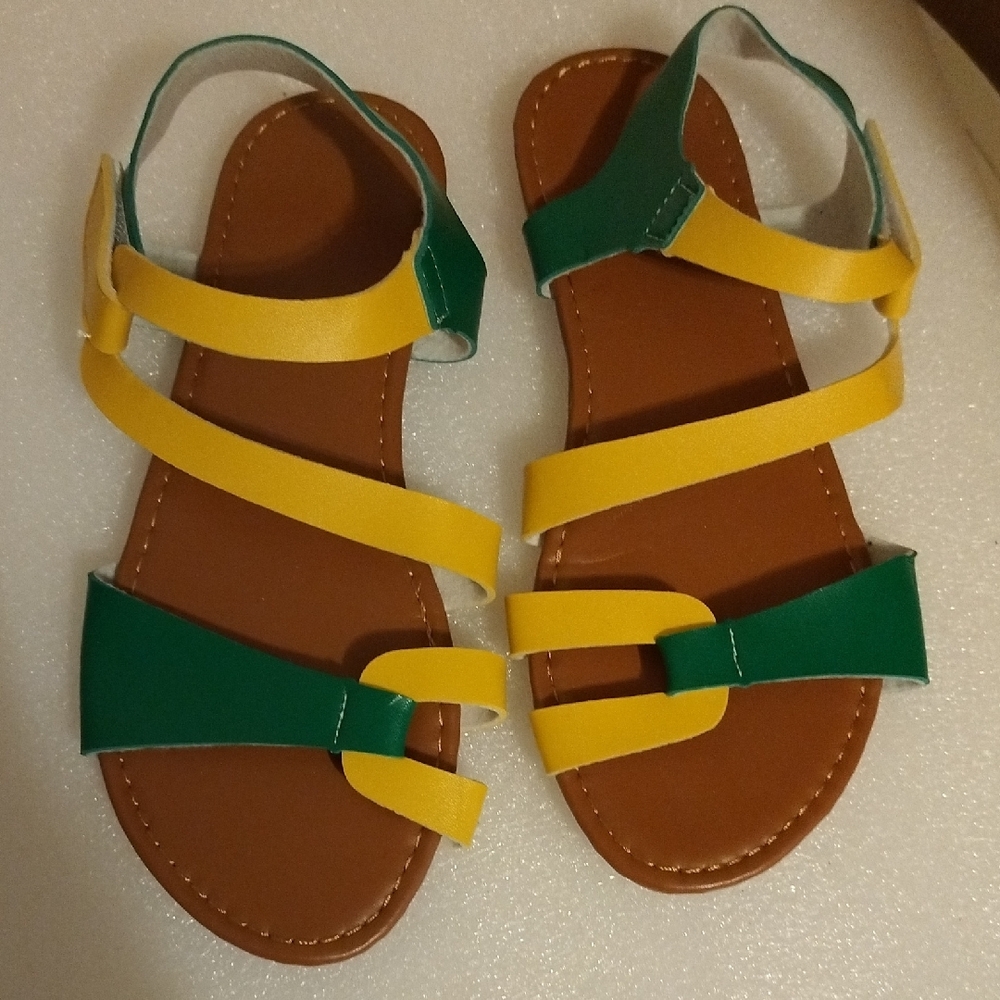 Women's Sandals in Green and Yellow